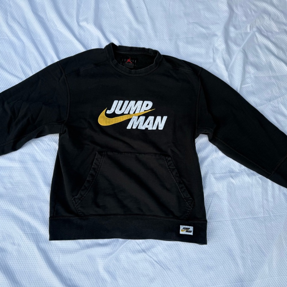 Jordan Black and Gold Crewneck hoodie.